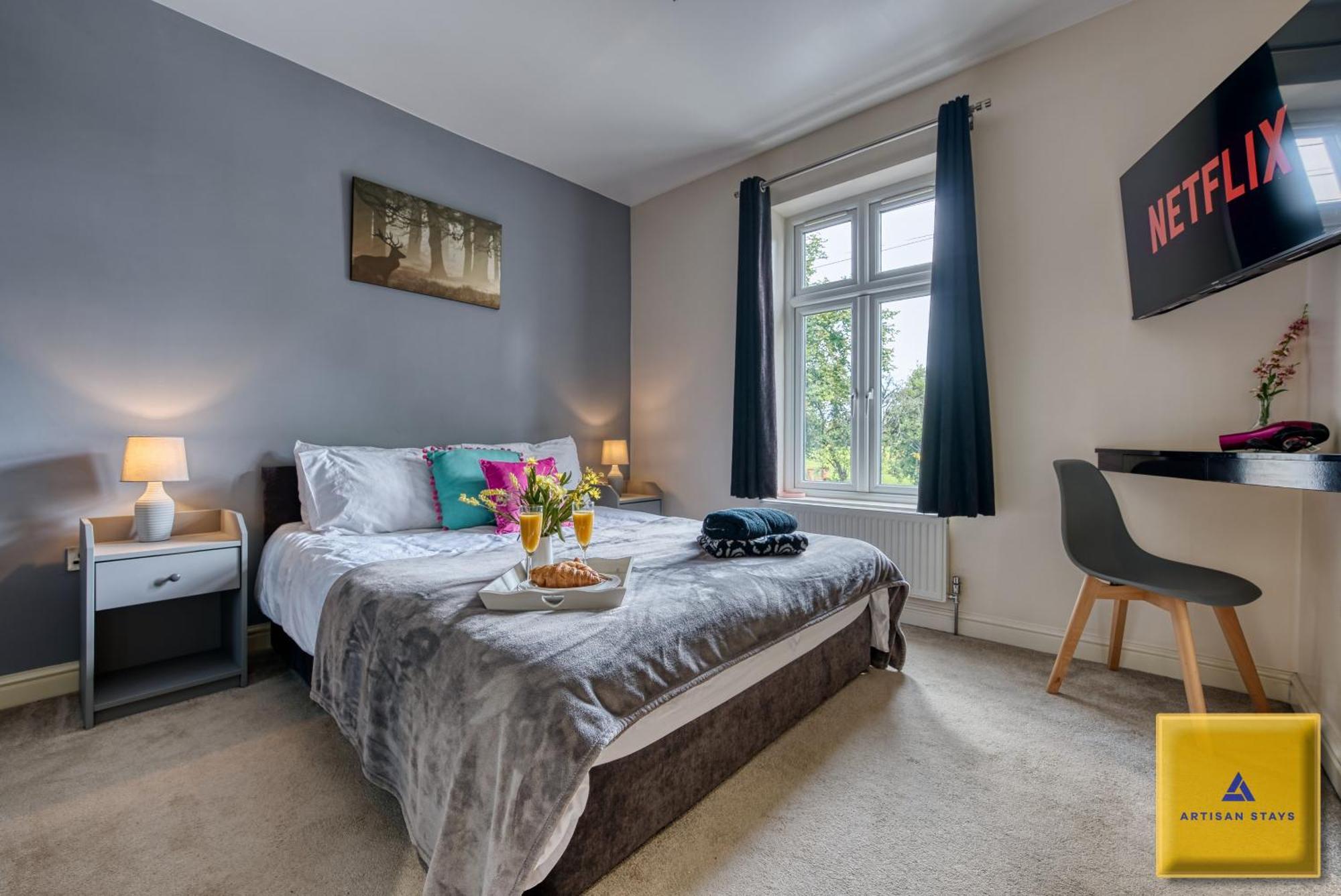 4 Bedroom, 6 Beds, 3 Bathrooms, Near Nec & Birmingham Airport, Business, Contractor And Family Friendly, Free Wi-Fi, Free Parking Coventry Zewnętrze zdjęcie